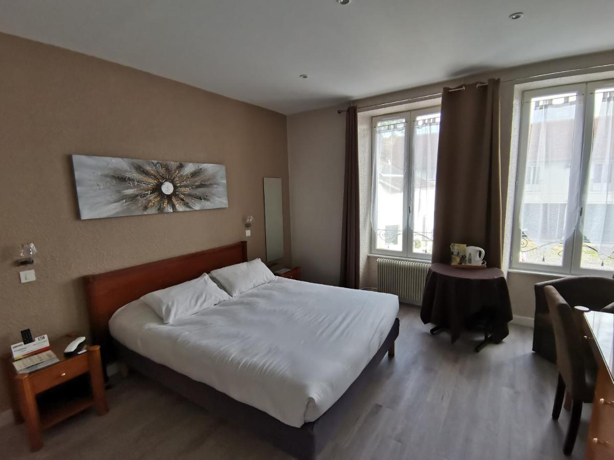 Logis Hotel Le Cerf Briare Exterior foto