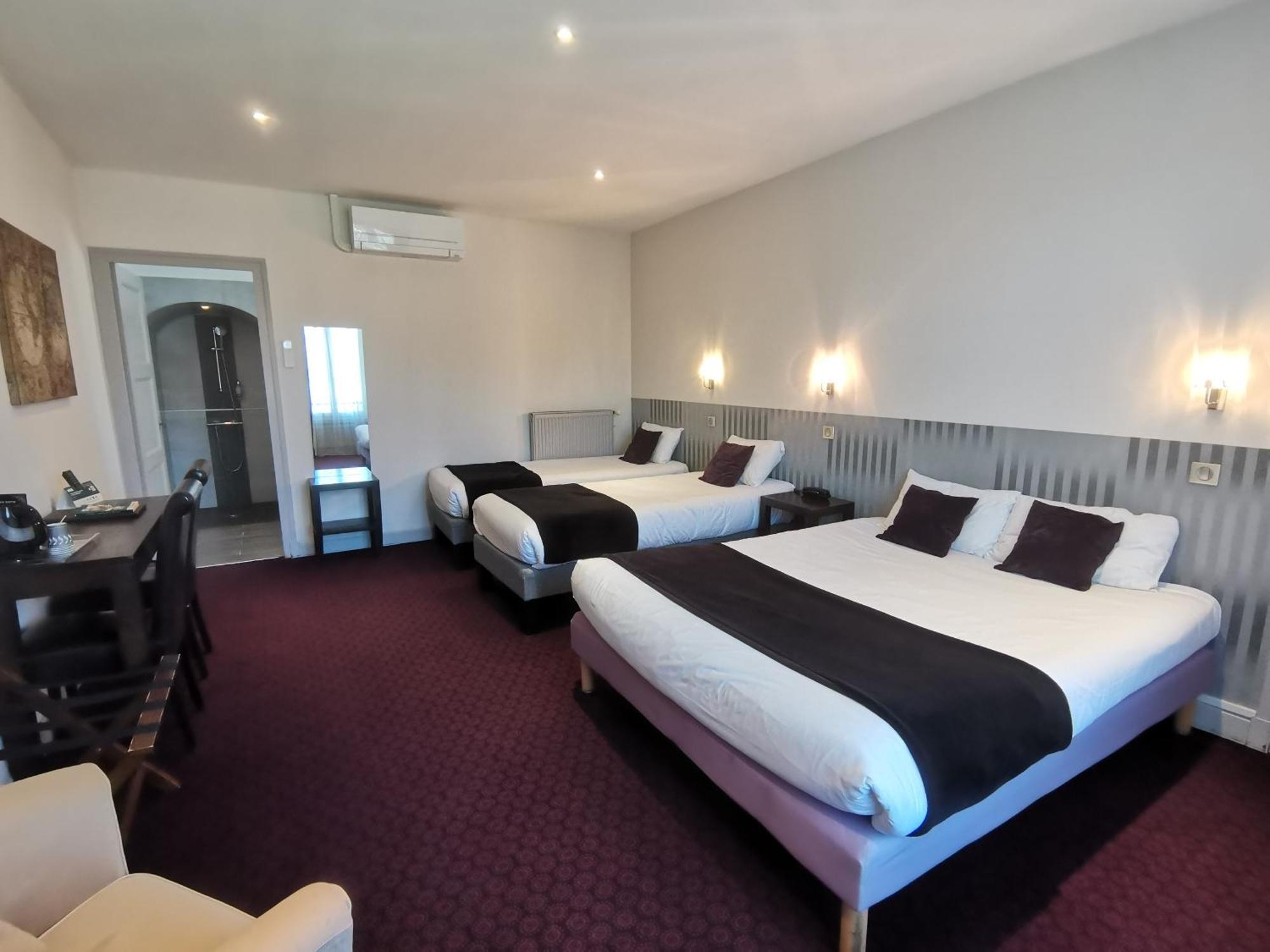 Logis Hotel Le Cerf Briare Exterior foto